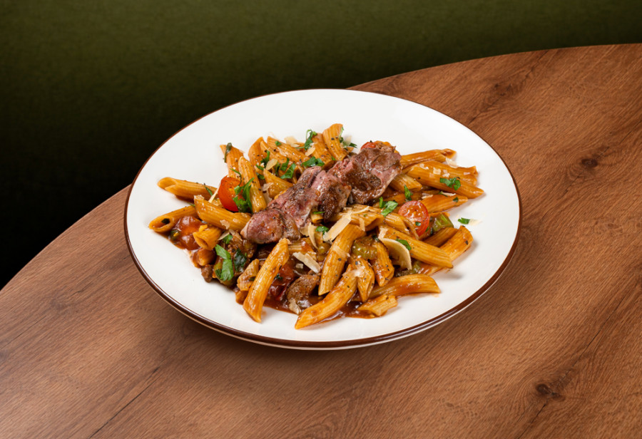 Пенне с ягнёнком